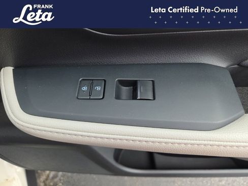 Used 2024 Toyota Grand Highlander AWD image 23