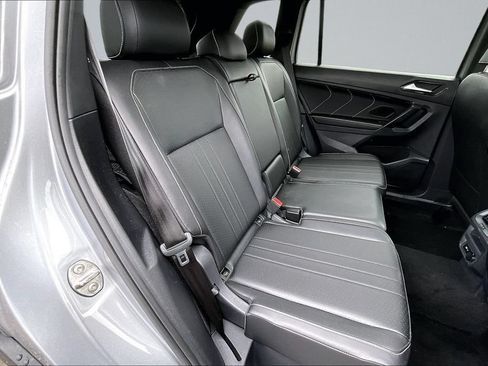 Used 2023 Volkswagen Tiguan SE R-Line AWD/4WD image 25