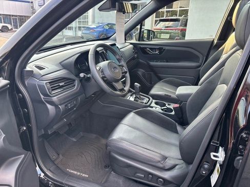 Certified 2025 Subaru Forester Touring w/ Popular Package - Touring AWD/4WD image 14