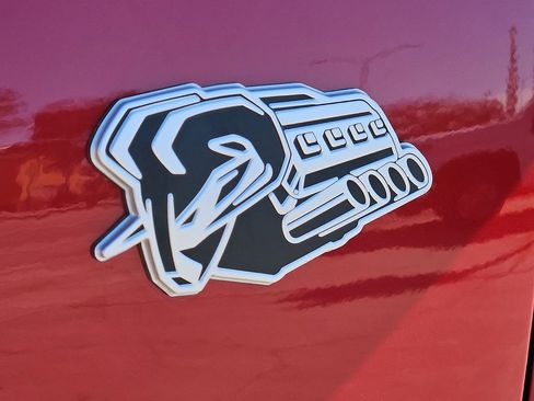 New 2026 RAM 1500 Laramie AWD/4WD image 9