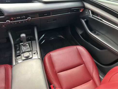 Used 2023 MAZDA MAZDA3 s image 18