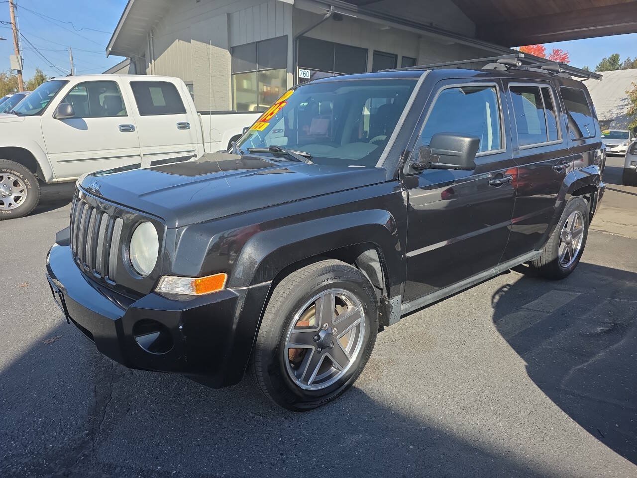 Used 2010 Jeep Patriot Sport AWD/4WD image 12