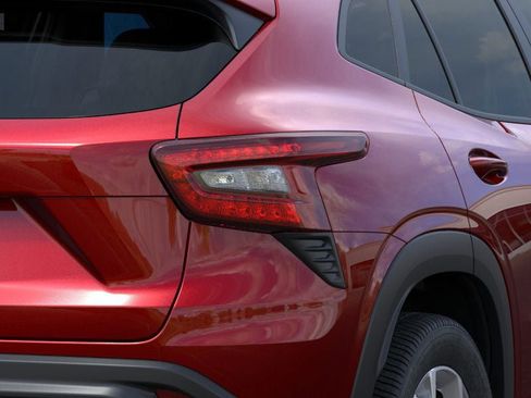 New 2026 Chevrolet Trax LS w/ LS Convenience Package FWD image 52