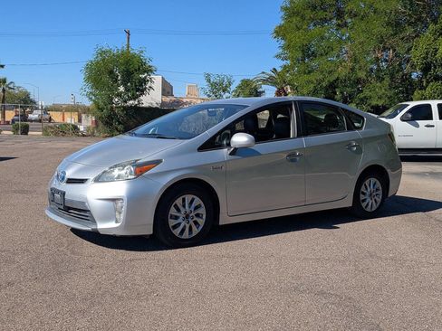Used 2013 Toyota Prius Prime Plug-In Hybrid image 7