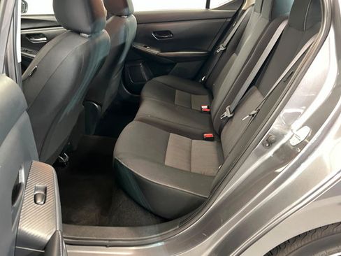 Used 2024 Nissan Sentra SV FWD image 21