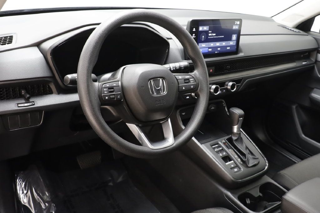 Used 2026 Honda CR-V EX image 7