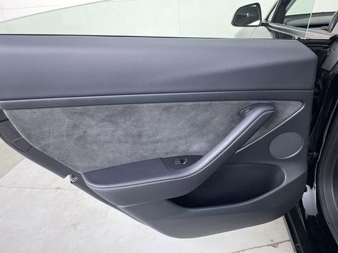 Used 2023 Tesla Model 3 Standard Range RWD image 19