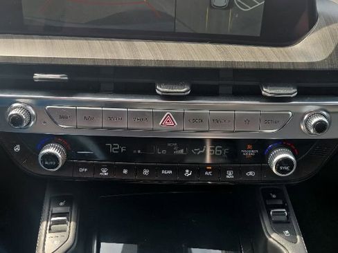 Used 2023 Kia Telluride SX Prestige AWD/4WD image 27