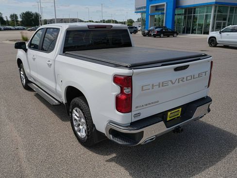 Used 2025 Chevrolet Silverado 1500 LT AWD/4WD image 15