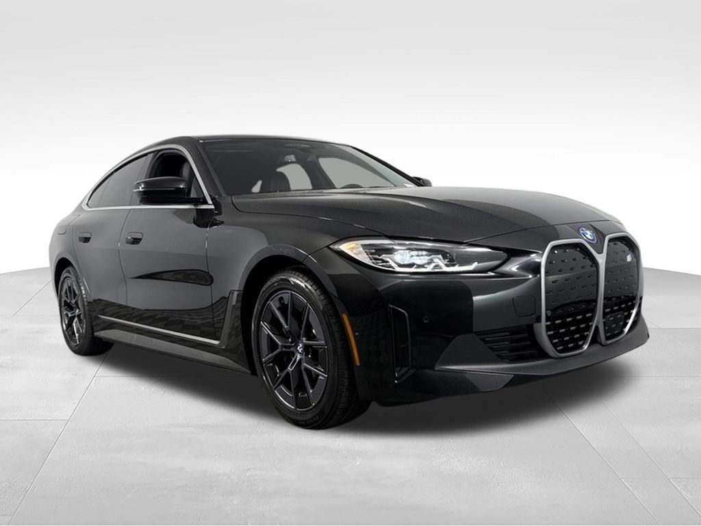 Used 2024 BMW i4 eDrive35 w/ Premium Package RWD image 5