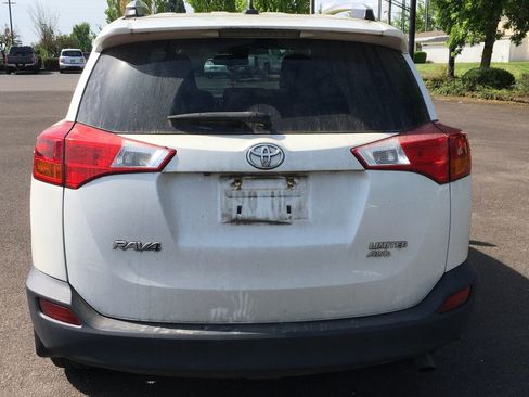 Used 2015 Toyota RAV4 Limited w/ Technology Package AWD/4WD image 5