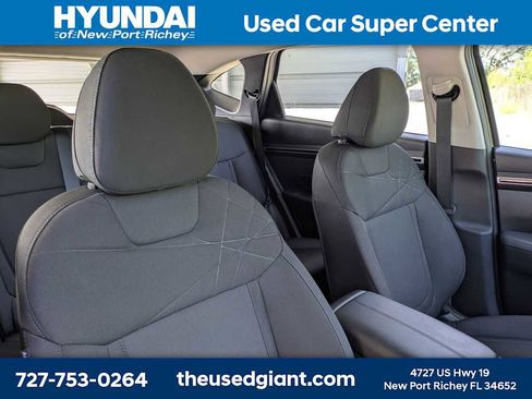 Used 2024 Hyundai Tucson SE FWD image 6