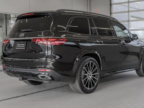 Certified 2025 Mercedes-Benz GLS 450 4MATIC w/ AMG Line Exterior image 29