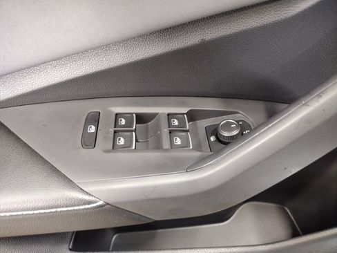 New 2026 Volkswagen Jetta SE image 17