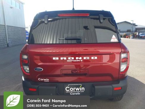 New 2025 Ford Bronco Sport Outer Banks image 4