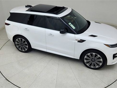 Used 2024 Land Rover Range Rover Sport Dynamic SE image 78
