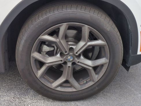 Used 2024 BMW X3 sDrive30i w/ Premium Package RWD image 13