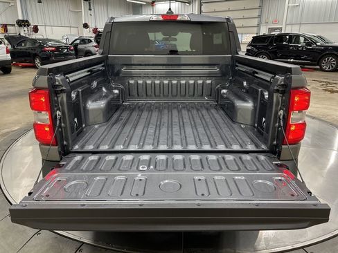 New 2025 Ford Maverick XL image 24