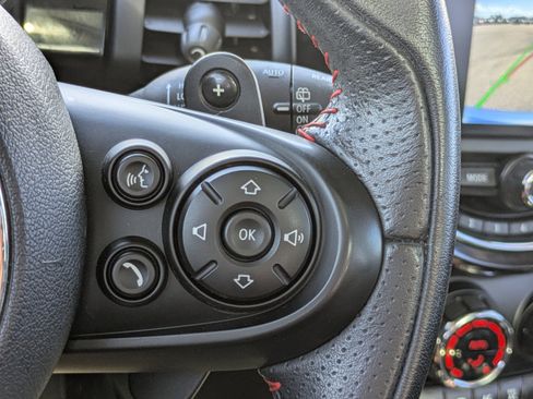 Used 2019 MINI Cooper S w/ Premium Package image 31