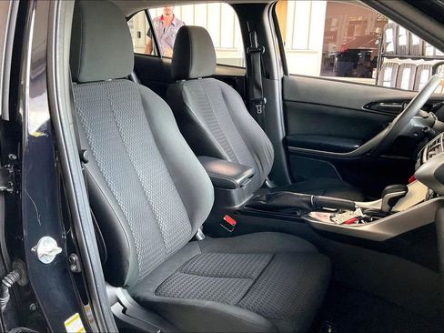 Used 2020 Mitsubishi Eclipse Cross LE FWD image 22