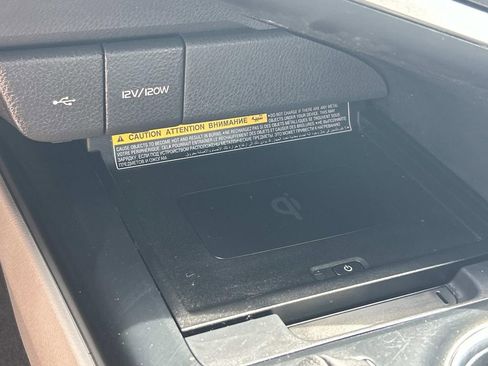 Used 2020 Toyota Camry XLE w/ Driver Assist Package image 28