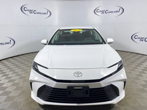 Certified 2025 Toyota Camry LE AWD/4WD image 2