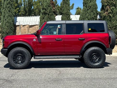 New 2026 Ford Bronco Outer Banks w/ Sasquatch Package AWD/4WD image 7