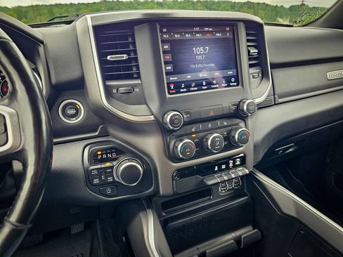 Used 2020 RAM 1500 Big Horn AWD/4WD image 21
