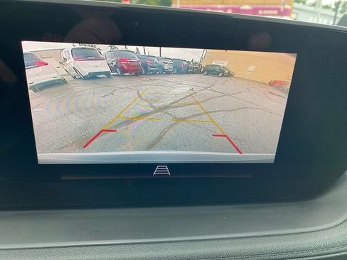 Certified 2024 Buick Encore GX Preferred w/ Comfort Package FWD image 24