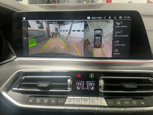 Used 2023 BMW X6 xDrive40i image 16