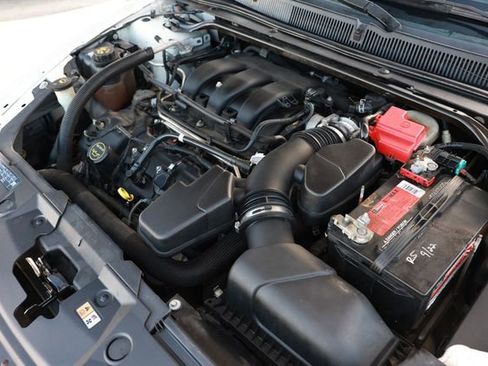 Used 2017 Ford Taurus Police Interceptor image 48