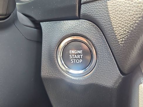 Used 2023 Toyota RAV4 XLE Premium AWD/4WD image 27