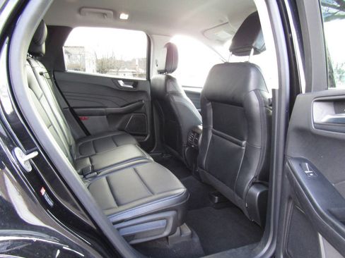 Used 2022 Ford Escape SEL image 27