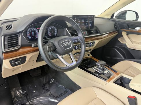 Used 2023 Audi Q5 2.0T Premium Plus AWD/4WD image 4