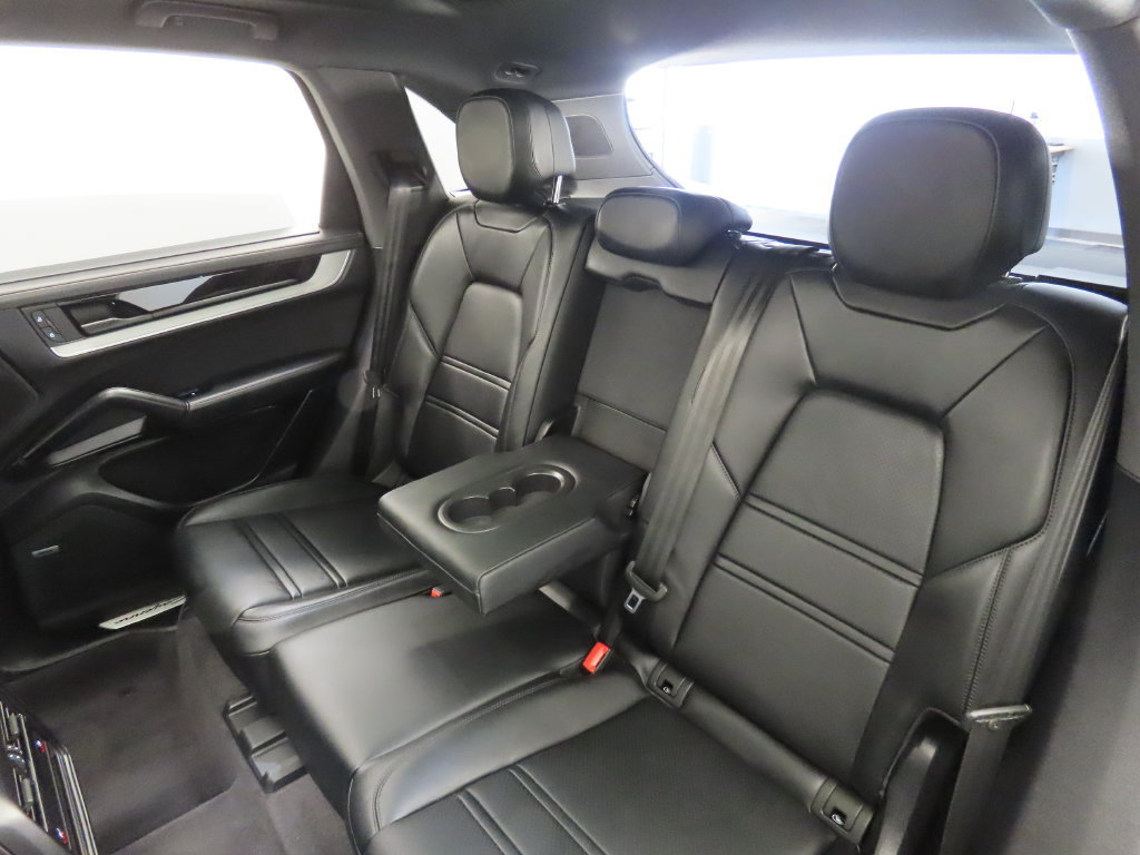 Certified 2026 Porsche Cayenne S AWD/4WD image 43