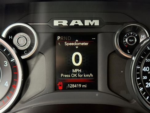 Used 2024 RAM 2500 Big Horn w/ Night Edition image 15