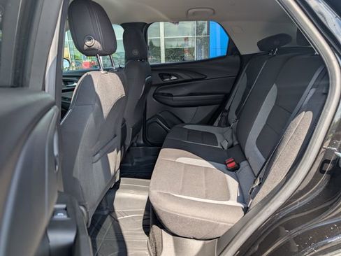 Used 2023 Chevrolet TrailBlazer LT w/ Convenience Package AWD/4WD image 15