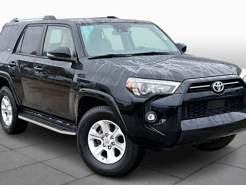 Used 2021 Toyota 4Runner SR5 Premium image 2