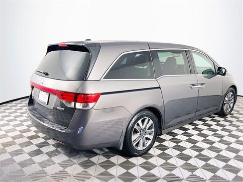 Used 2015 Honda Odyssey Touring image 8