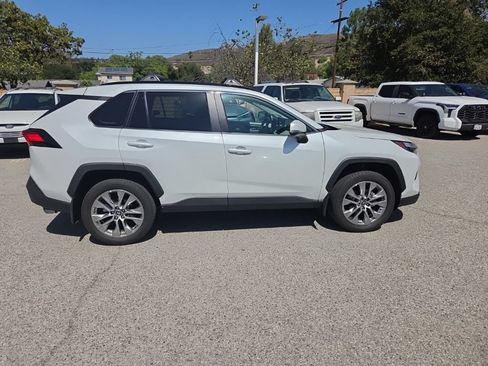 Used 2025 Toyota RAV4 XLE Premium w/ Weather Package AWD/4WD image 6