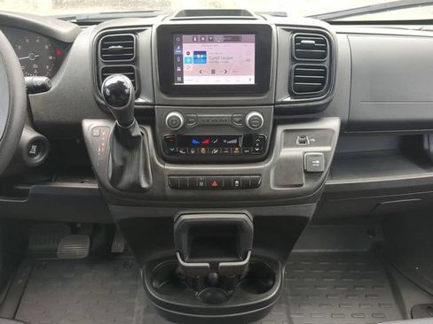 Used 2025 RAM ProMaster 2500 w/ Convenience Group FWD image 20