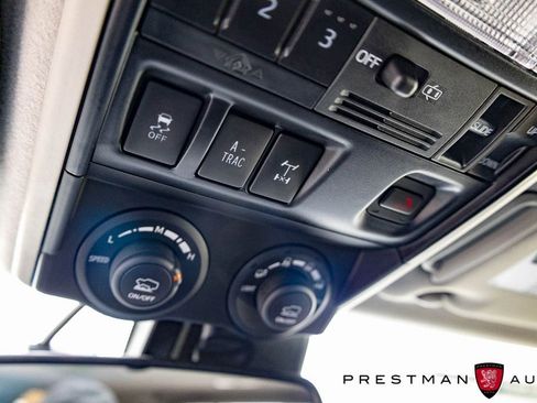 Used 2024 Toyota 4Runner TRD Off-Road Premium image 13