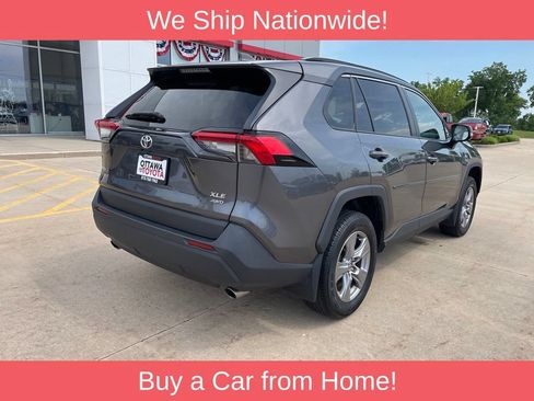 Used 2022 Toyota RAV4 XLE w/ Convenience Package AWD/4WD image 5