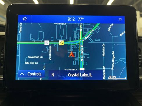 Used 2020 Ford Explorer Limited image 18