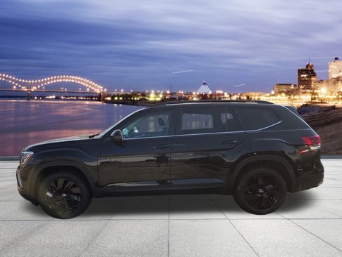 New 2026 Volkswagen Atlas SE image 2