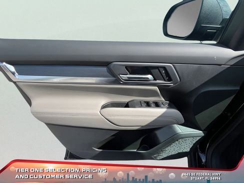 New 2025 GMC Terrain Elevation image 22