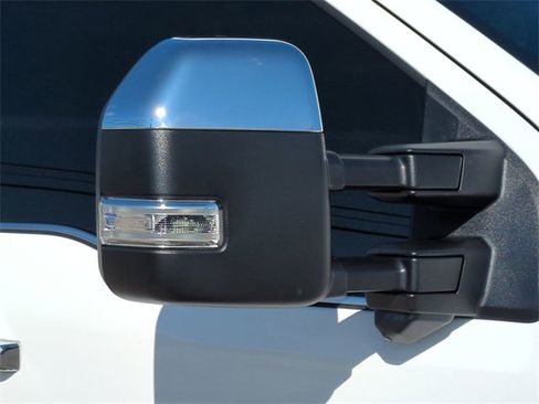 Used 2026 Ford F250 Lariat w/ Chrome Package image 12