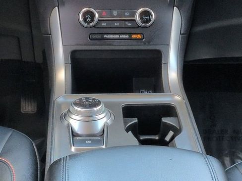 Certified 2024 Ford Edge SEL w/ Sport Appearance Package AWD/4WD image 19