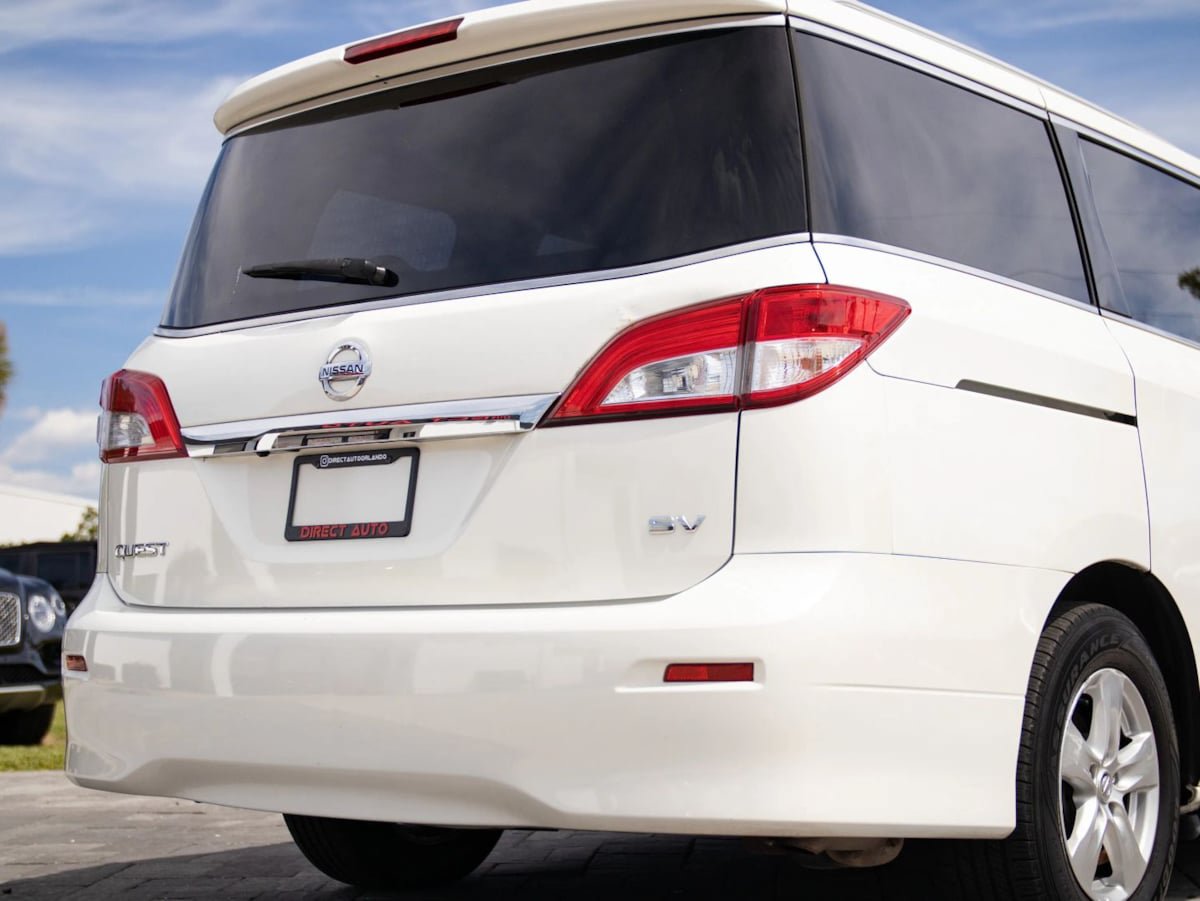 Used 2017 Nissan Quest SV FWD image 12