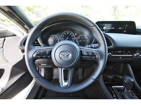 Used 2025 MAZDA MAZDA3 s Sport FWD image 13